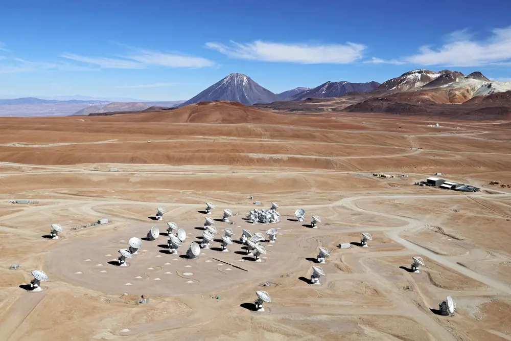 An aerial view of the alma antennae in the desert. 