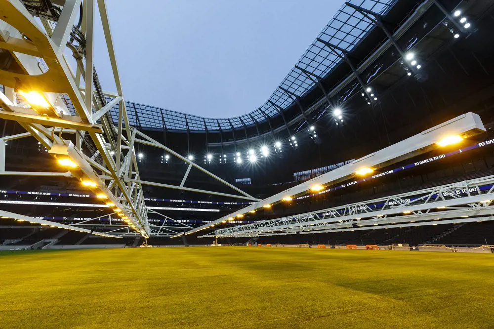 The lighting system on rails that is hung over a stadium to light up the pitch.