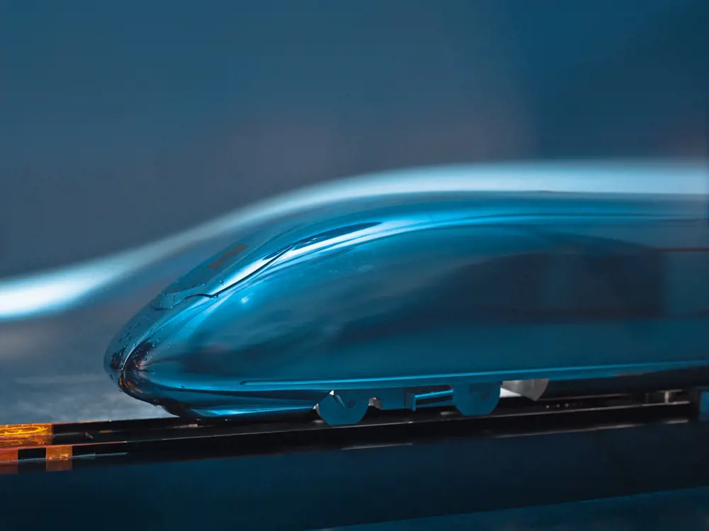 The Velaro Eurostar in a wind tunnel.